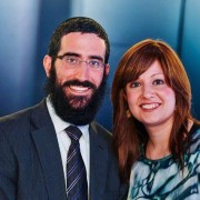 Rabbi and Rebbetzin Glasman sml 180x180 - Rabbi Yaakov Glasman AM